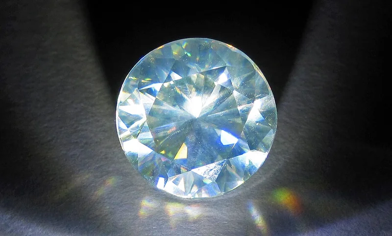 Brilliant-cut diamond viewed face-up showing the 57-facet arrangement